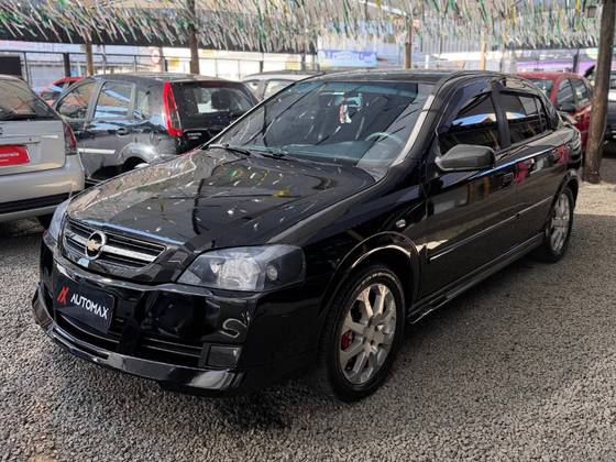 CHEVROLET ASTRA 2.0 MPFI ADVANTAGE 8V FLEX 4P MANUAL CHEVROLET ASTRA 2.0 MPFI ADVANTAGE 8V FLEX 4P MANUAL